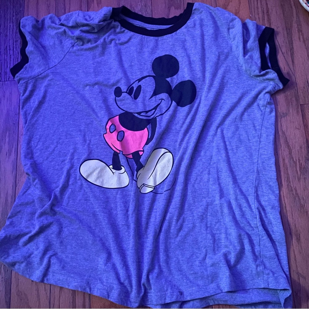 Mickey Gray T-Shirt with Black Accents